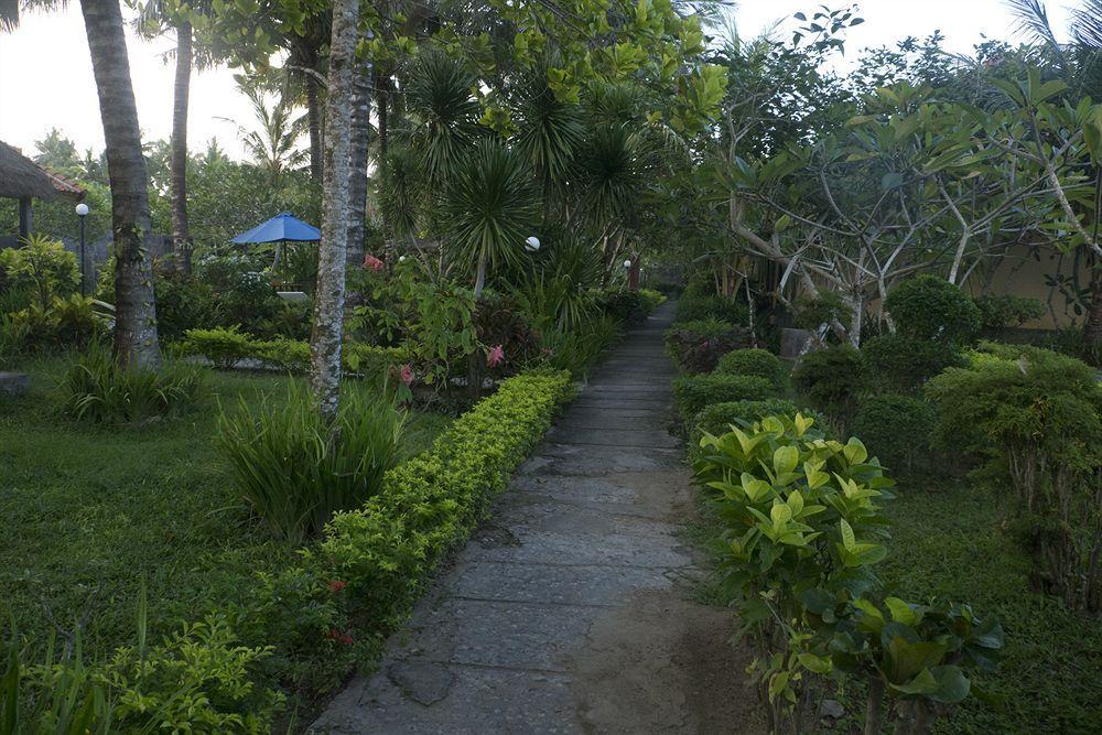 Segara Anak Bungalow & Restaurant Kuta  Luaran gambar