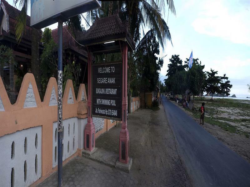 Segara Anak Bungalow & Restaurant Kuta  Luaran gambar