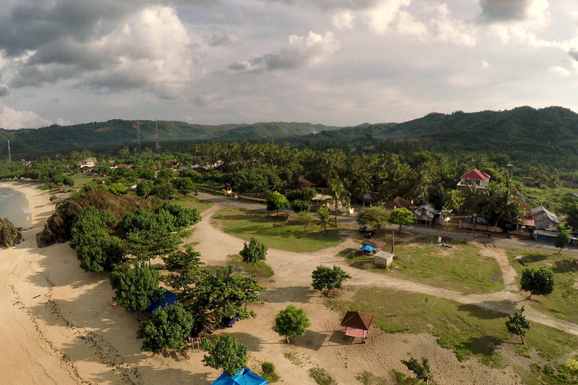 Segara Anak Bungalow & Restaurant Kuta  Luaran gambar