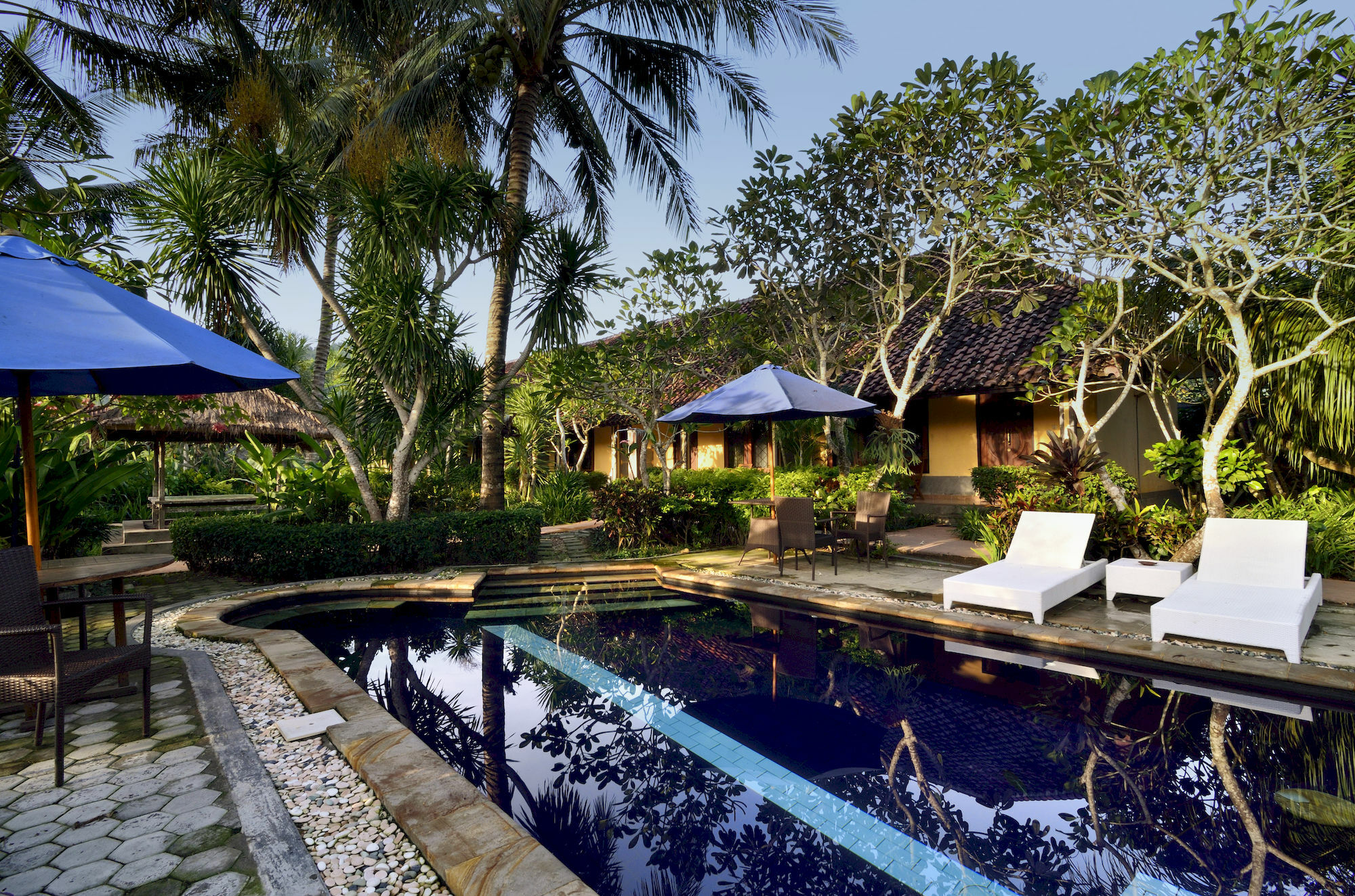 Segara Anak Bungalow & Restaurant Kuta  Luaran gambar